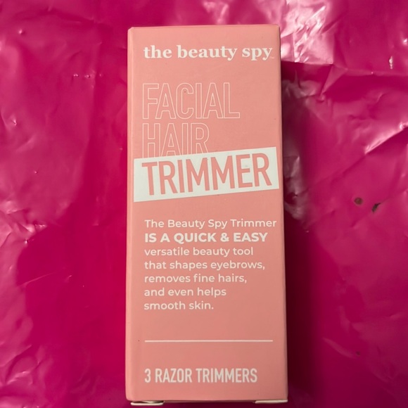 NEW The Beauty Spy Facial Hair Trimmer NEW BNIB 3 pack NEW - Picture 2 of 8